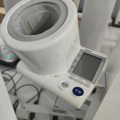Intelligente Gesundheitskontrollmaschine 19 Zoll Android BMI Kiosk mit optionalen Funktionen