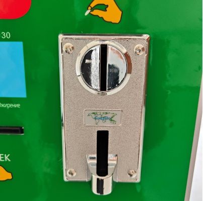 Münzbetriebene persönliche Waage mit 10,2&quot; LCD-Touchscreen und Werbefunktion