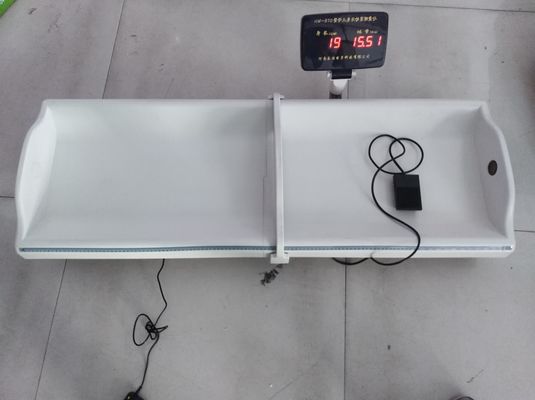 Skala zur Messung von Körpergewicht und Körpergröße von Säuglingen mit 129*50*30cm Produktgröße Genaue Ergebnisse