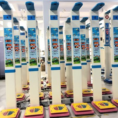 Höhenbereich 50-150 cm Kindermedizinische elektronische Waage für Gewicht und Sitzhöhe