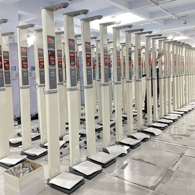 LED-Display Digitale medizinische Waage für eine genaue Messung der Körpergröße und des BMI
