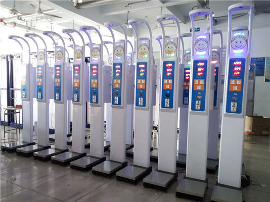 Genaue Messung des menschlichen Körpers BMI Größe und Gewicht Wiegen von Automaten Waage N.W. 38kg